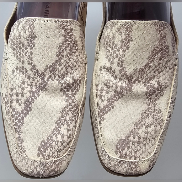 Lucky Brand Women's Canyen Leather Flat Loafer Shoes Slip On Size 7.5 Stucco - Picture 2 of 13